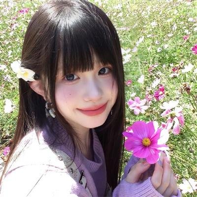 苟在深山，女儿把我吹成神